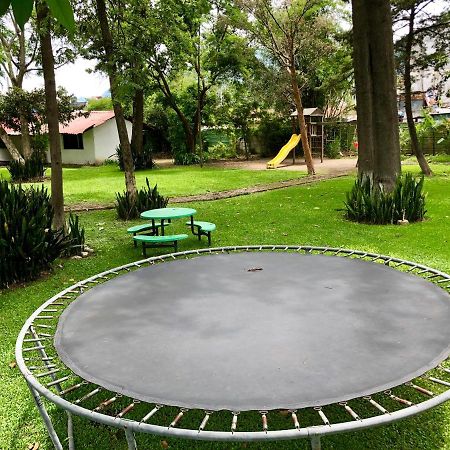 Hotel Rancho Grande Inn Panajachel Exteriör bild